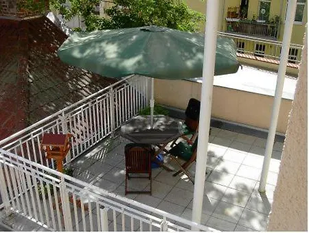 Guest house Domicil *
